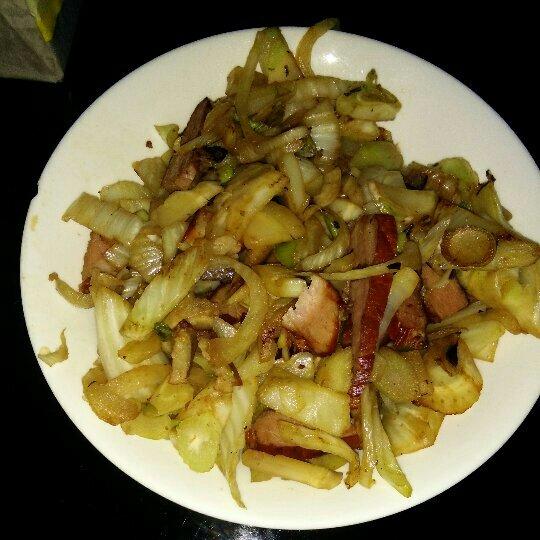 腊肉炒茴香头