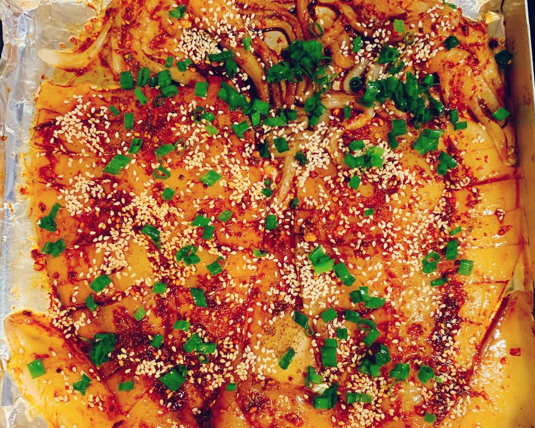 比烧烤店好吃的「烤鱿鱼」🦑