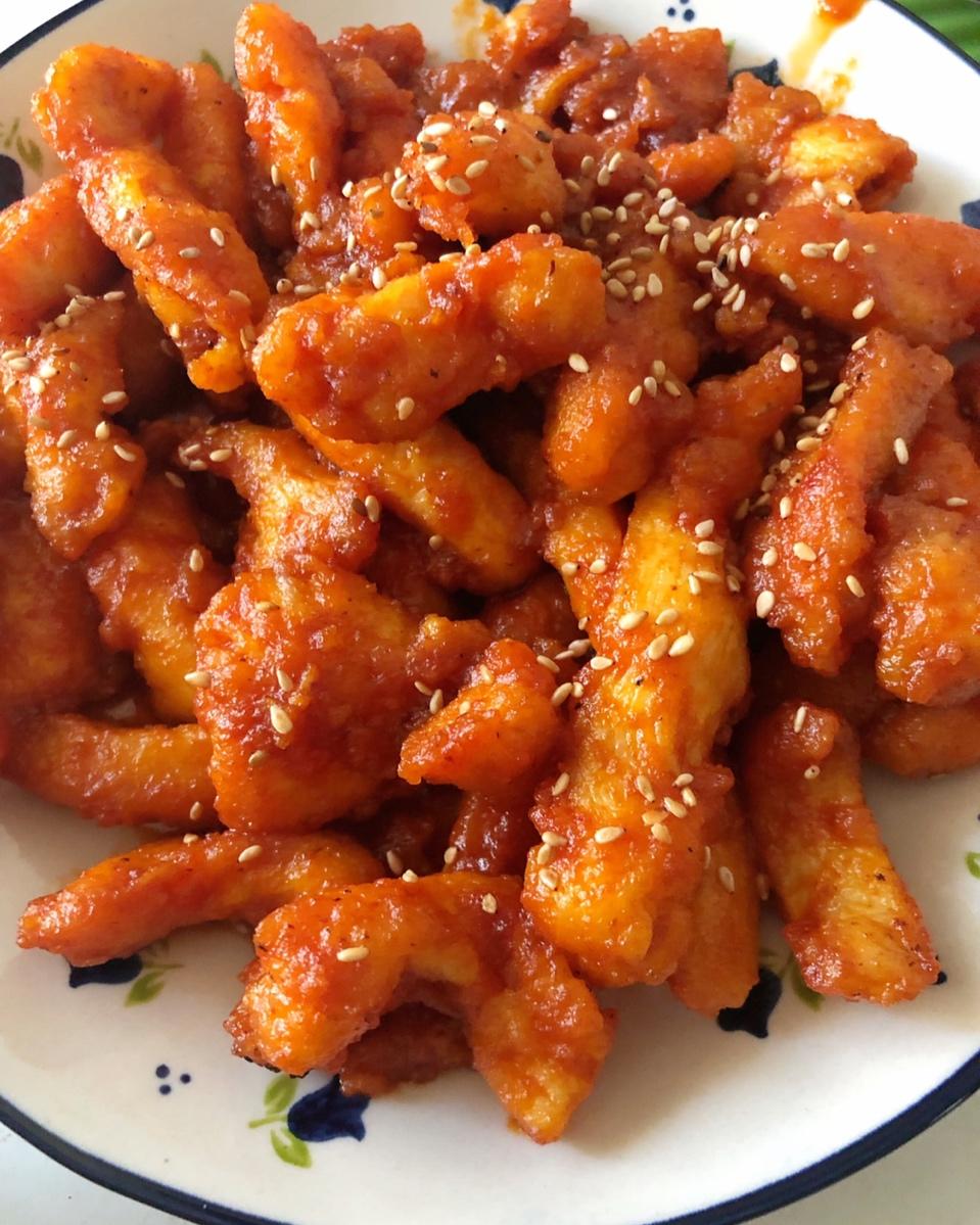 酸甜可口的糖醋里脊(鸡胸肉版)