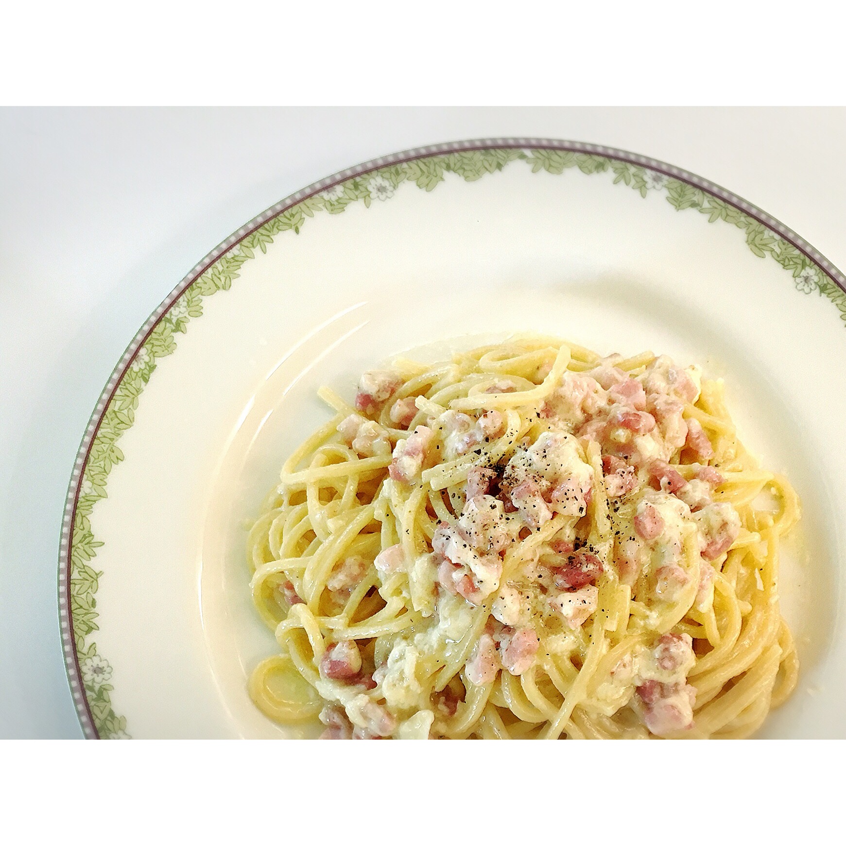 超简单的奶汁培根意面Carbonara