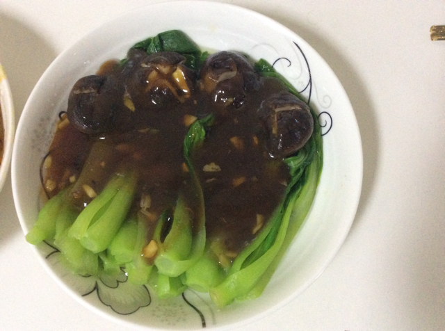 浇汁香菇青菜