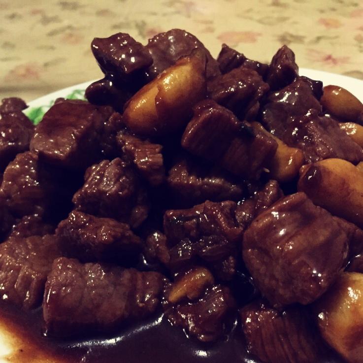 黑蒜子牛肉粒