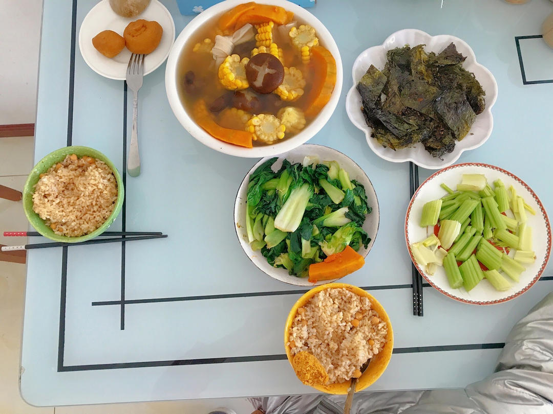 简简单单一日三餐