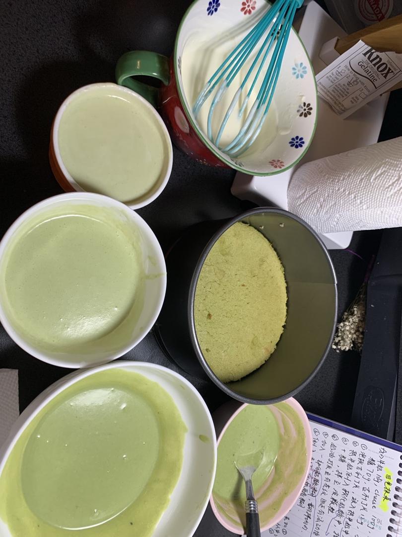 渐变抹茶慕斯蛋糕：我Amanda带着既美又作的抹茶甜点又来了！【曼食慢语】