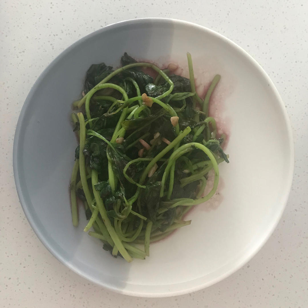 清炒红苋菜（简单菜也有窍门，一看就明白）