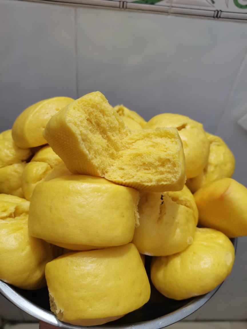 新手也可以--详解如何做出人见人爱、金黄的南瓜馒头