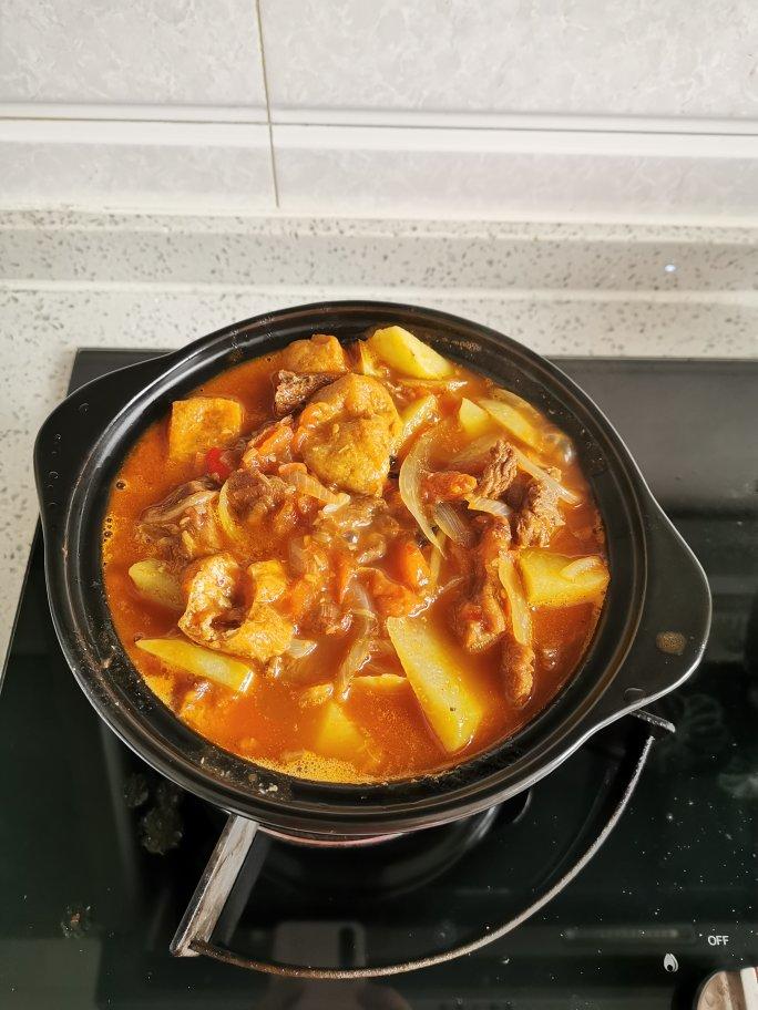 番茄土豆炖牛腩