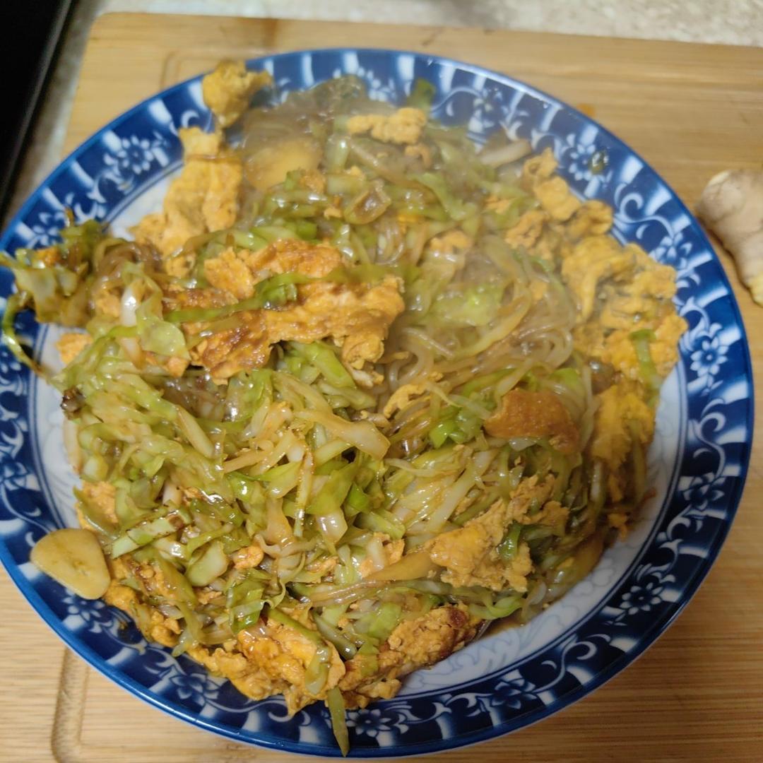 大学食堂的味道:包菜粉丝炒蛋