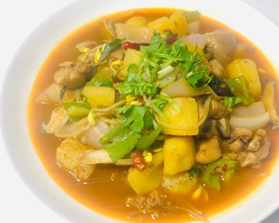 超好吃的大盘鸡拌面