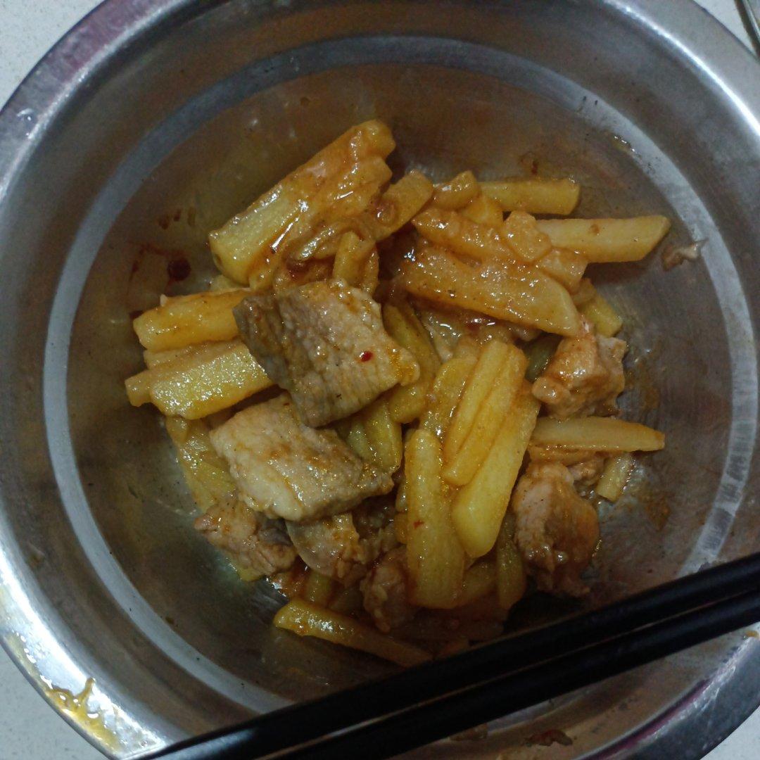 土豆炒肉片