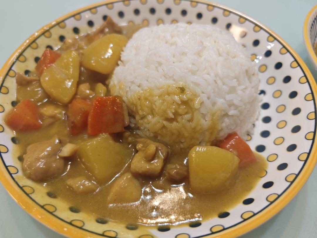 零失败日式咖喱鸡肉饭！！最正宗日本家庭做法！简单又好吃！