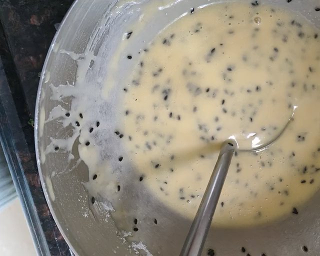 简单酥脆❤平底锅鸡蛋卷的做法 步骤1