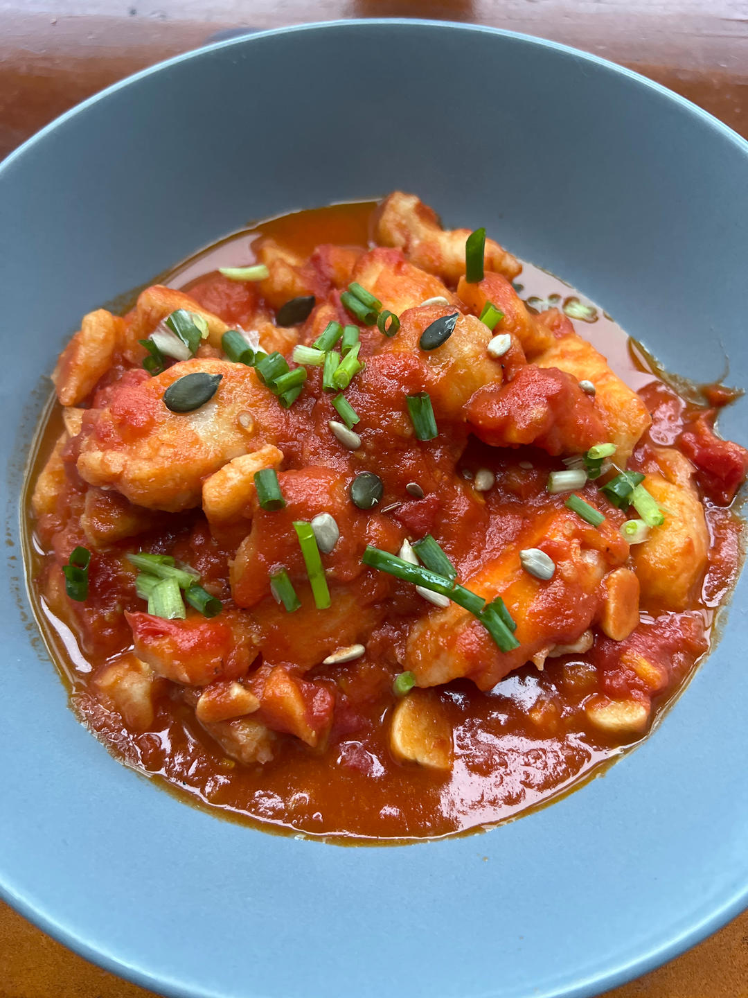 番茄鱼巴沙鱼（也可以用番茄龙利鱼），番茄酱汁超浓郁，营养又下饭！