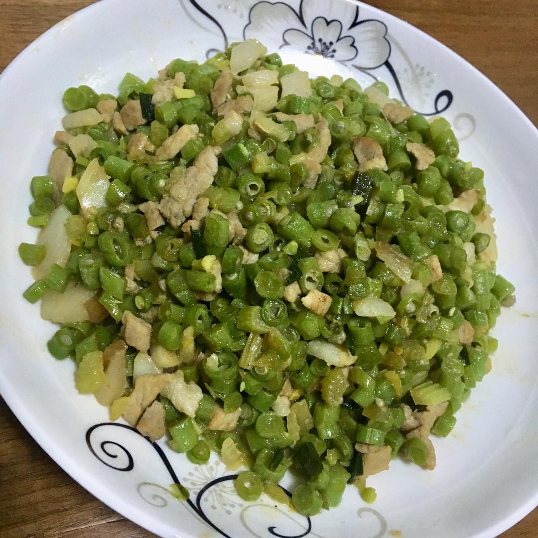 舔盘子的肉末豆角