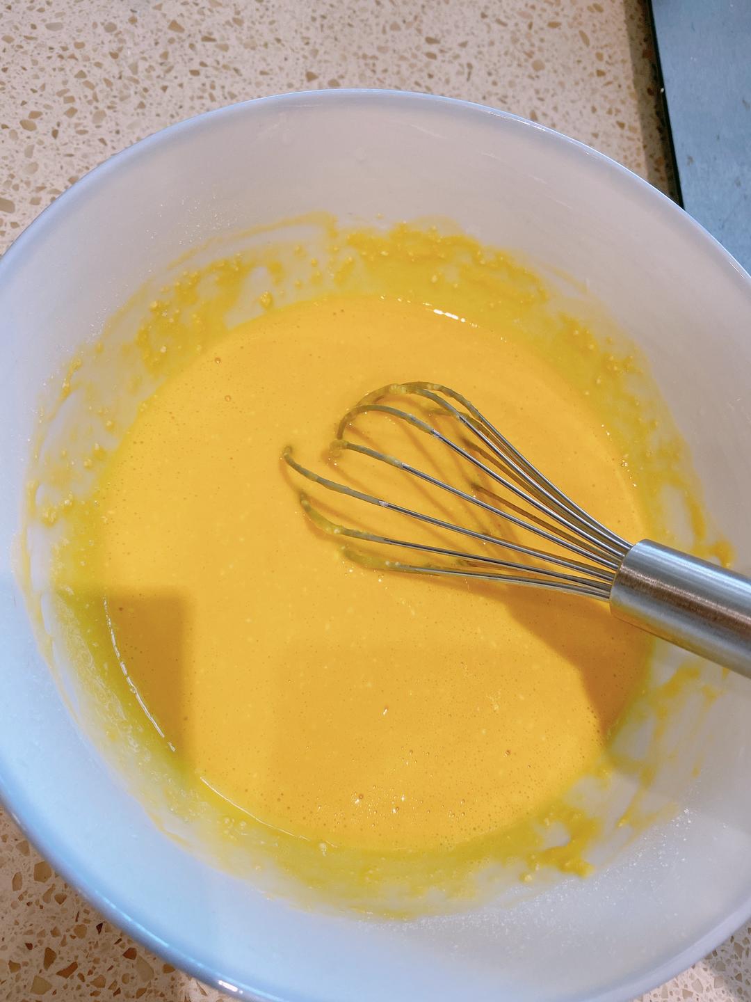 草莓🍓瑞士卷的做法 步骤5