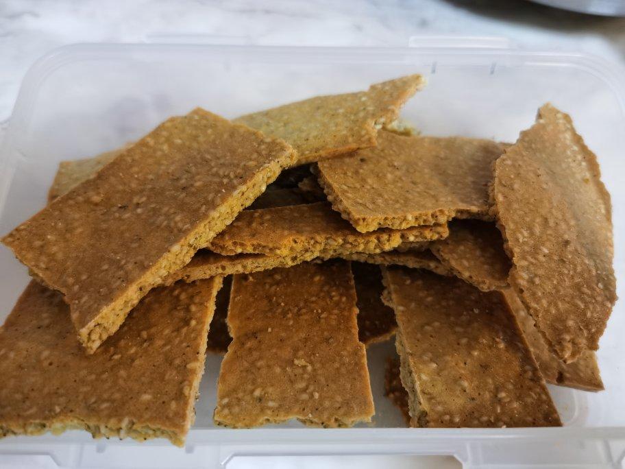 孩子超爱吃的芝麻薄脆饼