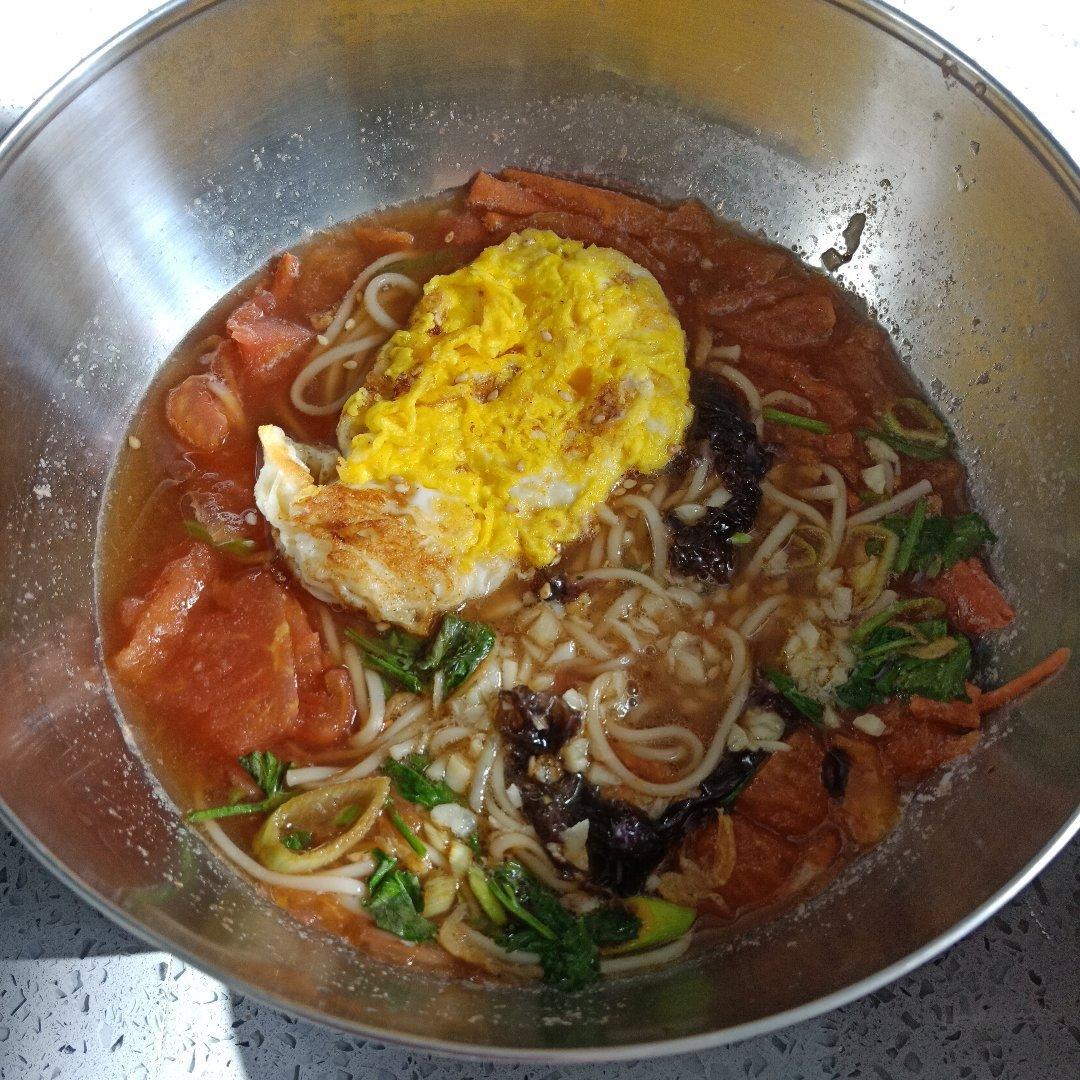 快手挂面荷包蛋---懒人版