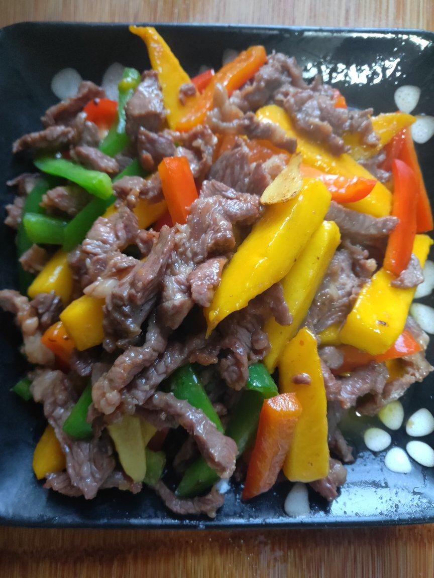 【芒果炒牛肉】6月水果之王，用来炒牛肉出奇可口！
