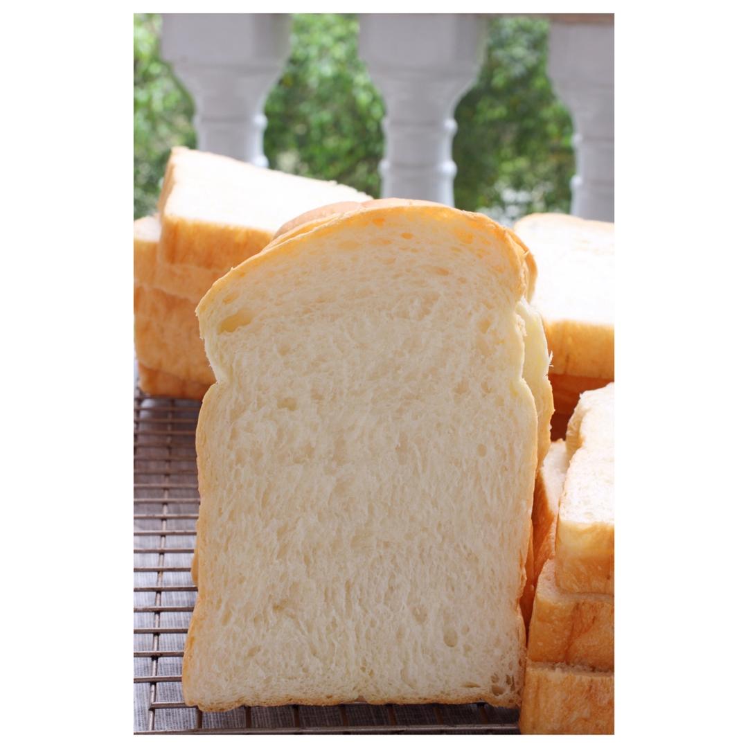 鲜奶吐司（老面法）