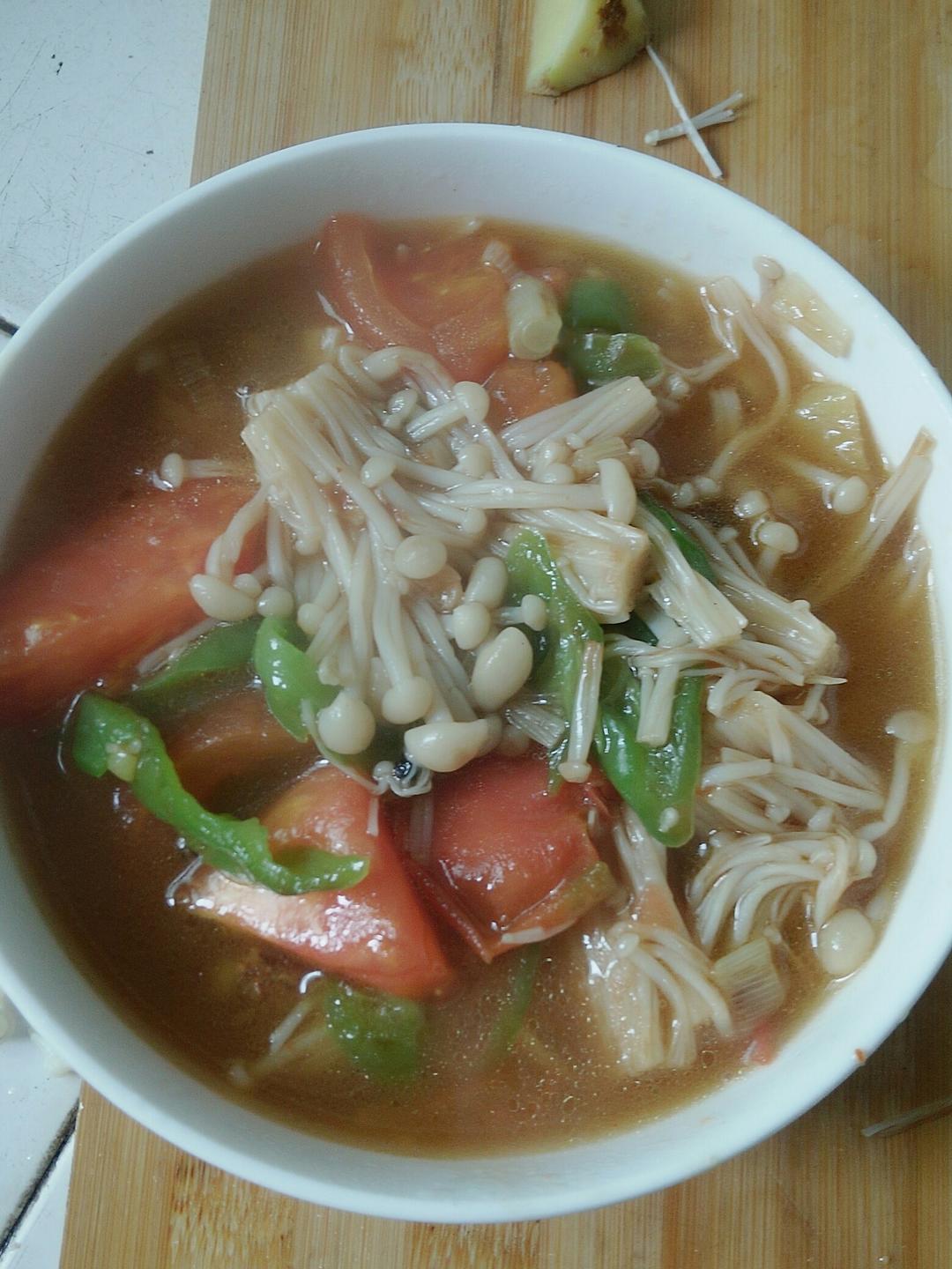 西红柿炒金针菇