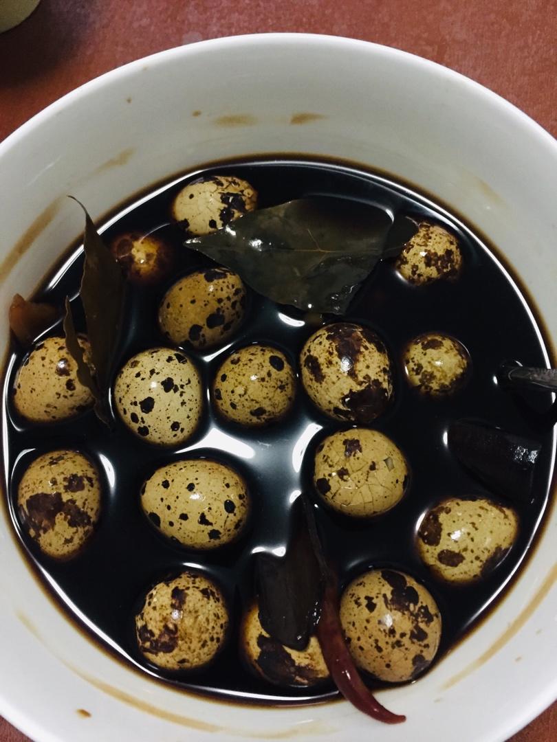 五香卤鹌鹑蛋
