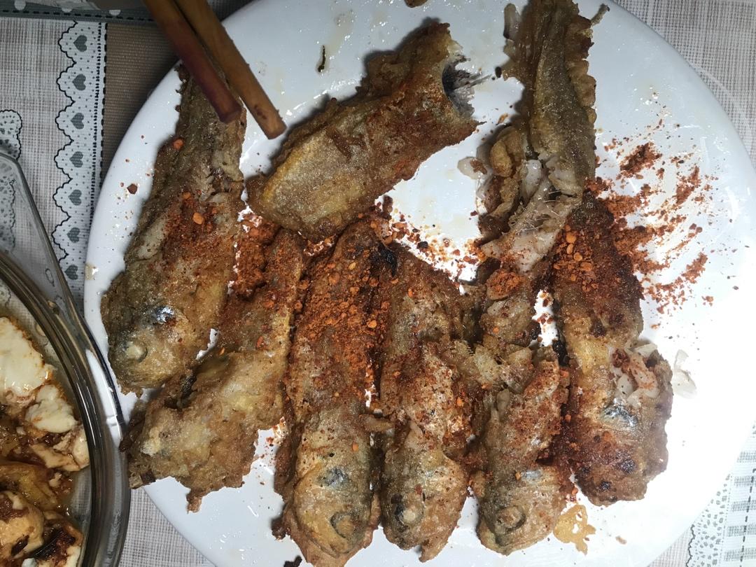 酥炸小黄鱼