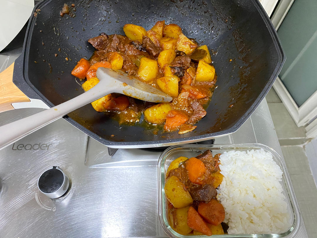 番茄土豆炖牛腩