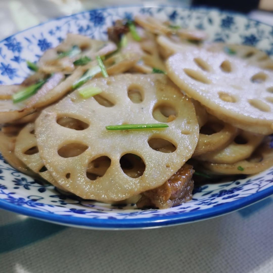 清炒藕片