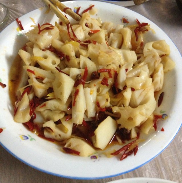 凉拌藕丁