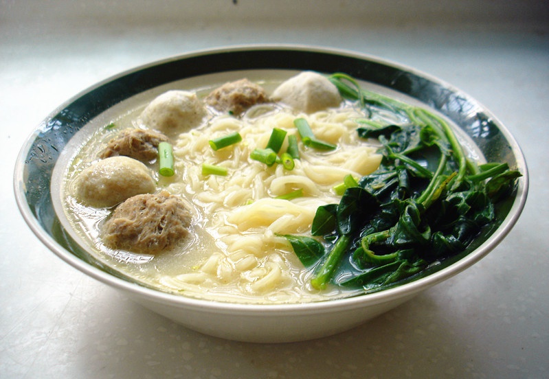 丝瓜牛肉丸粿条汤