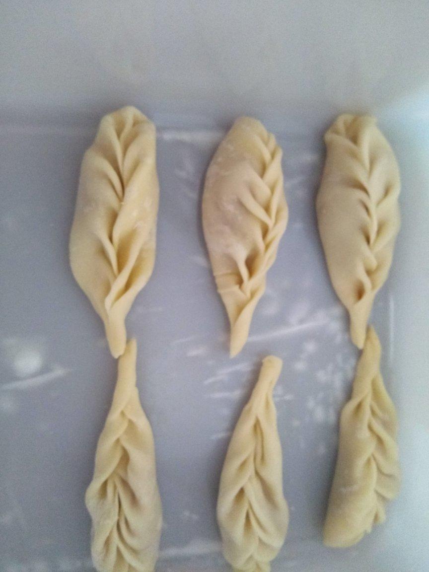 柳叶饺and 元宝饺