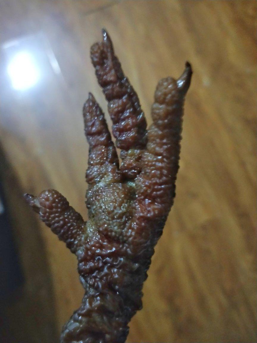 入口即化的韩式辣鸡爪#太阳谷菜谱#