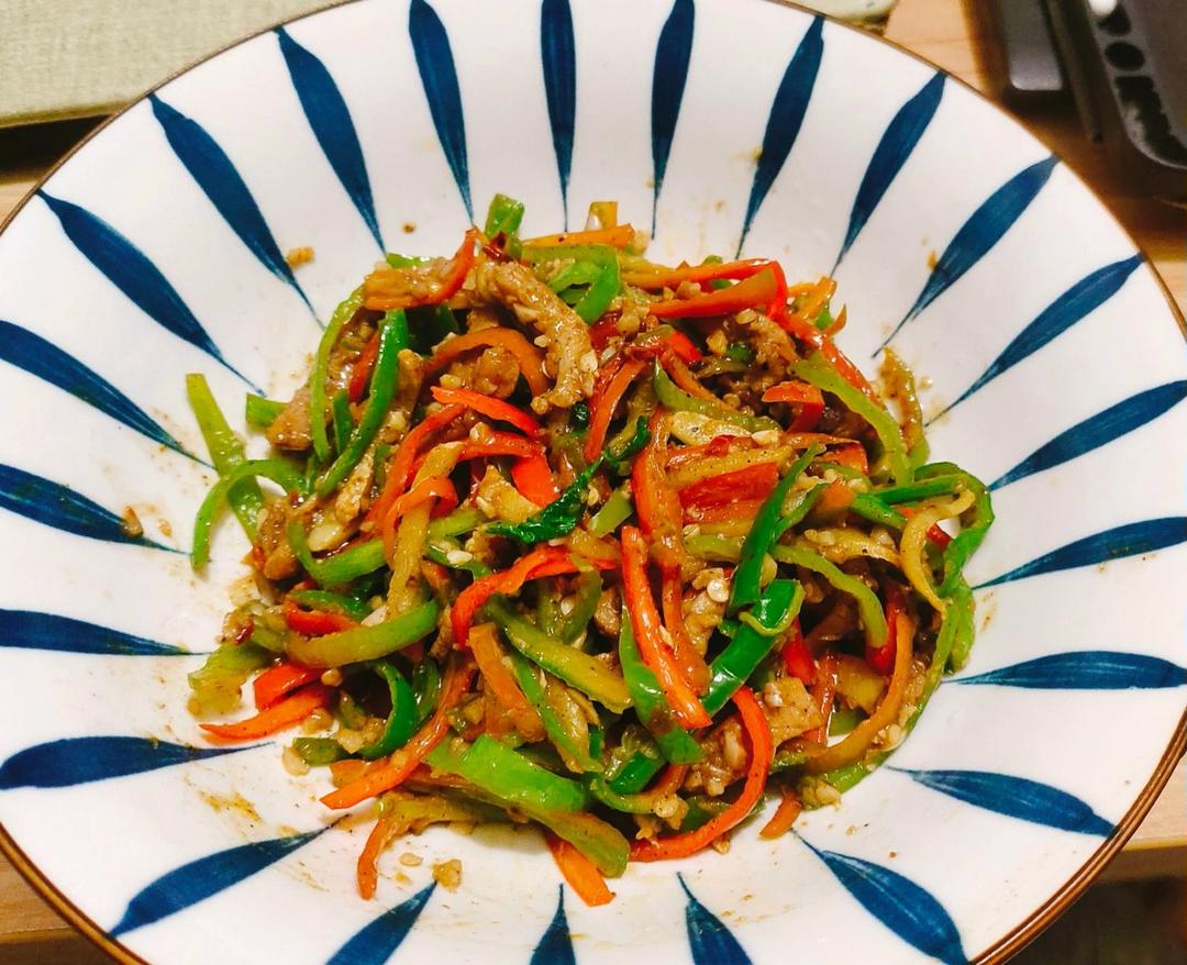 孜然青椒炒肉