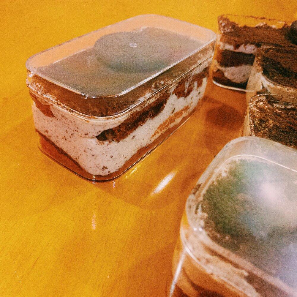 奥利奥咸奶油可可盒子蛋糕