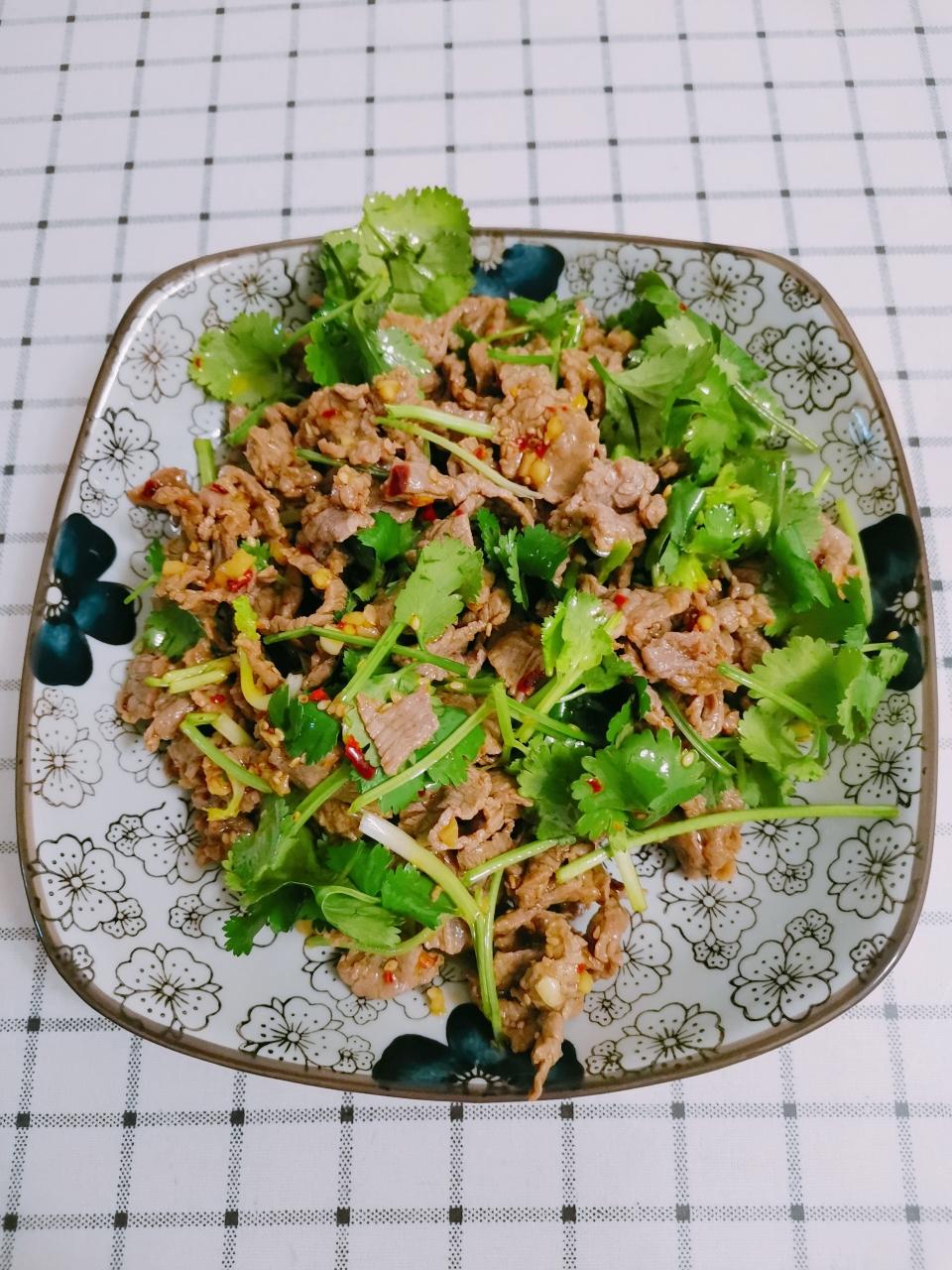 凉拌牛肉的做法