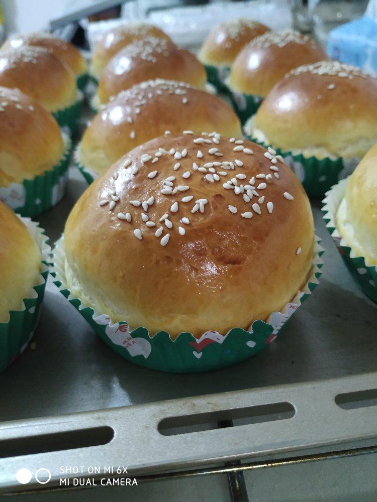 自制鸡肉汉堡包——肉饼和汉堡胚的制作