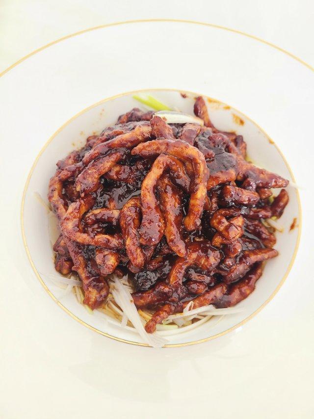 京酱肉丝
