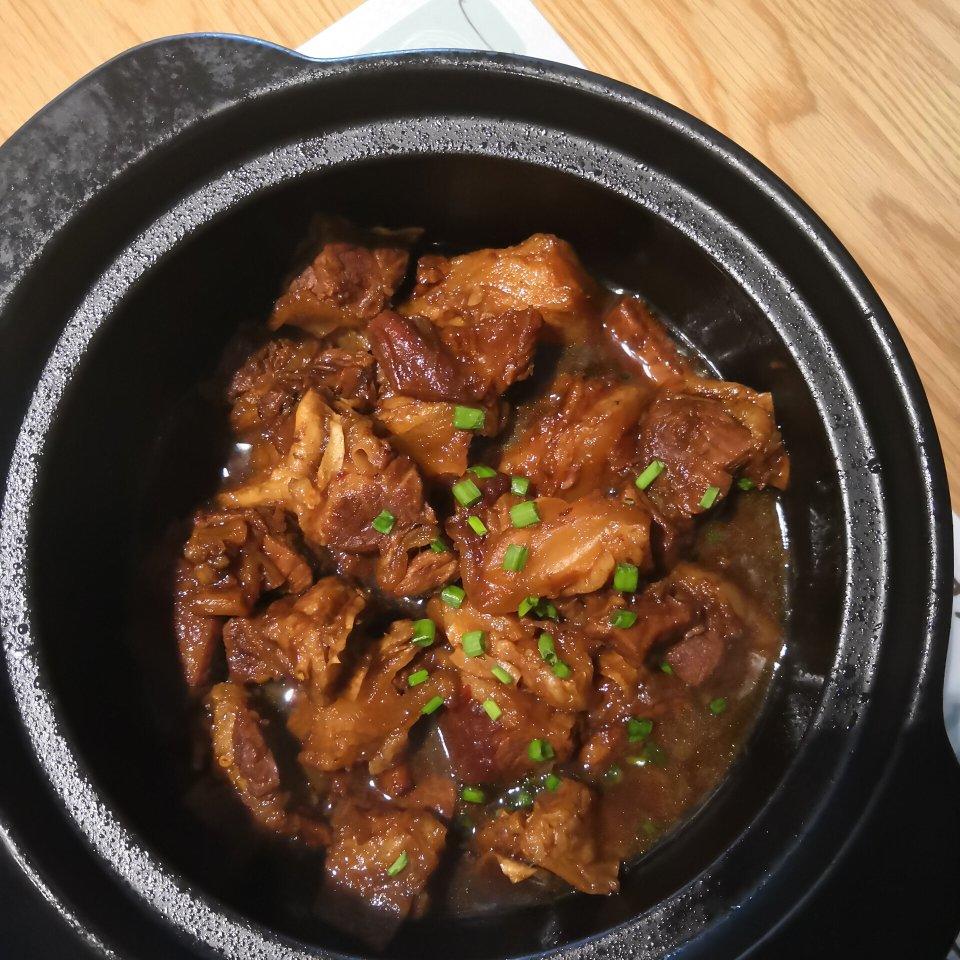 红烧牛腩