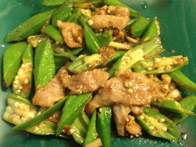 秋葵炒肉片