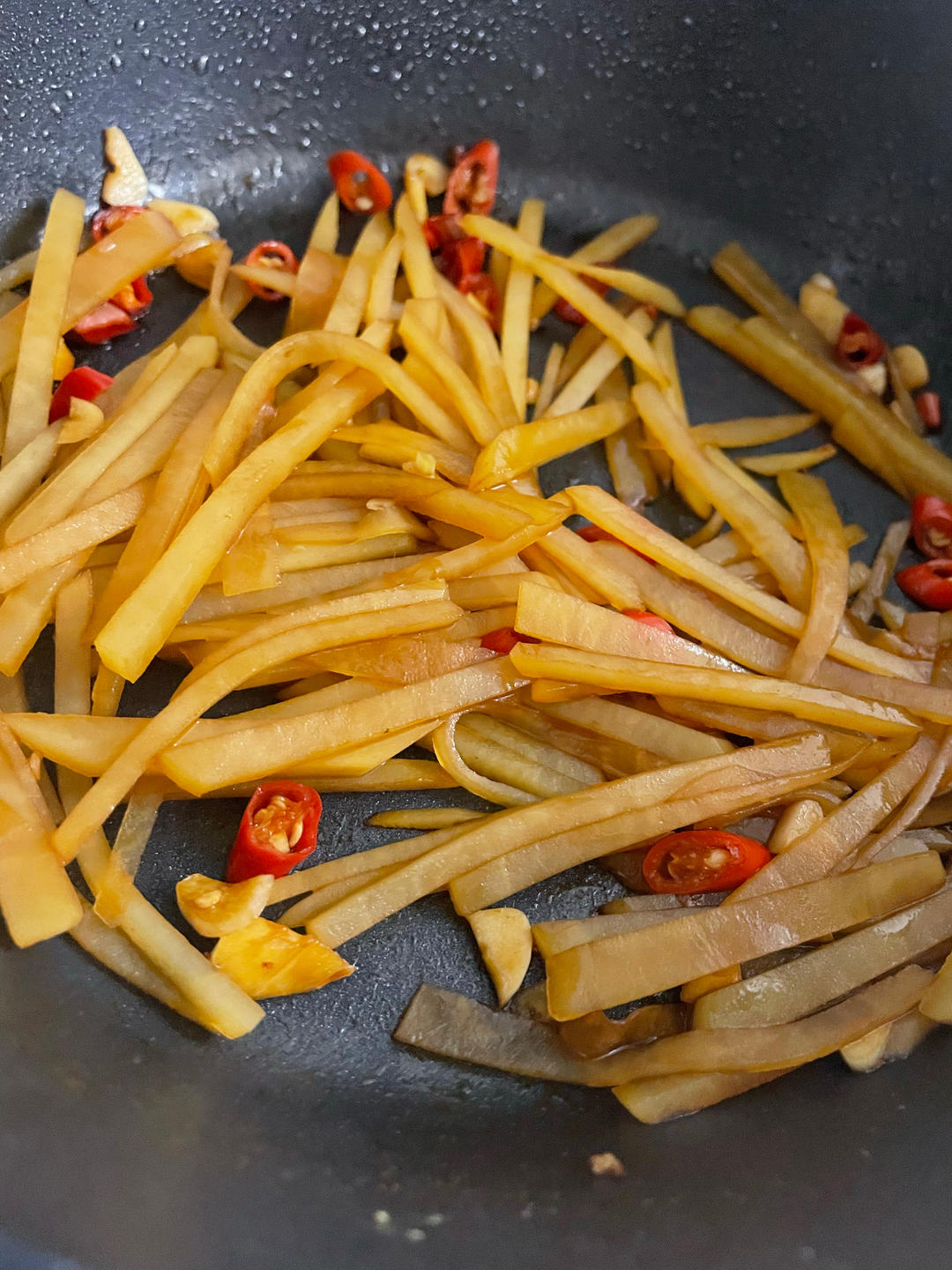 土豆丝这样做好吃到舔盘爽口零失败