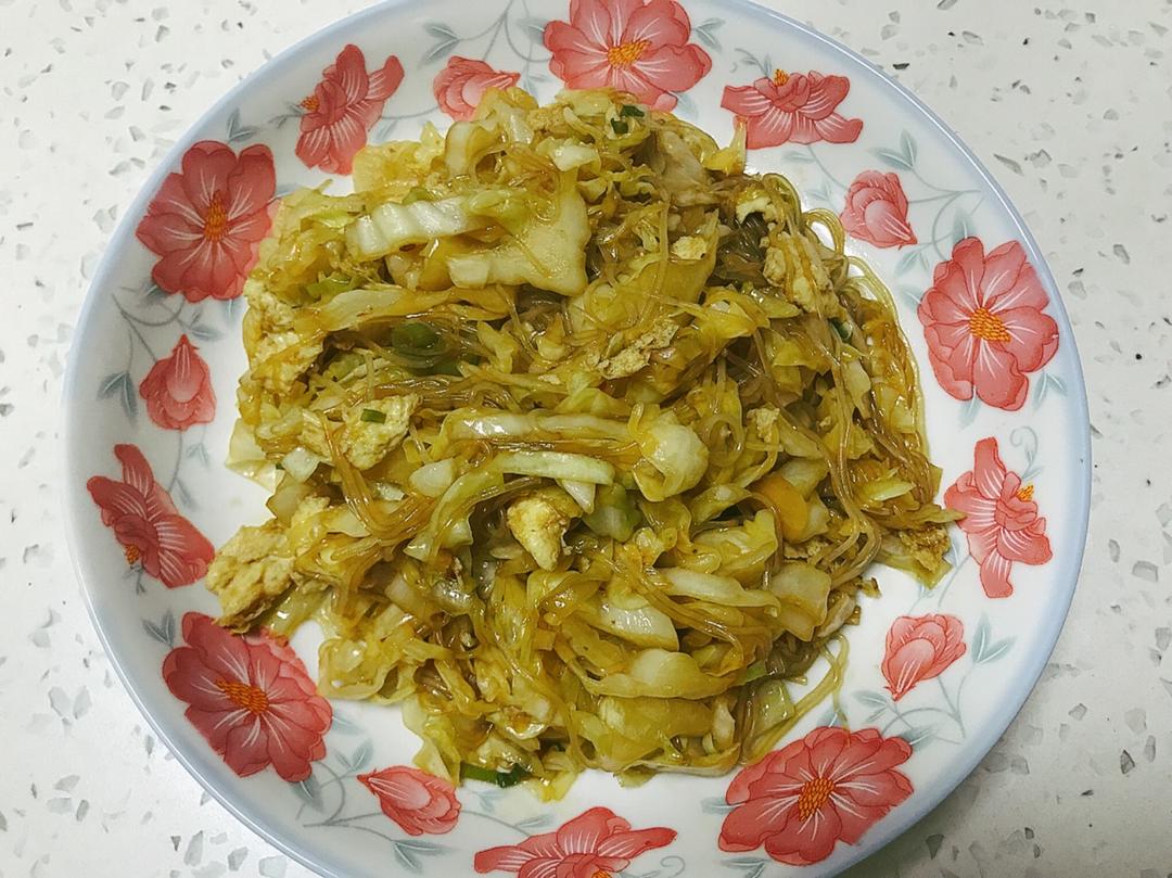 包菜粉丝炒鸡蛋