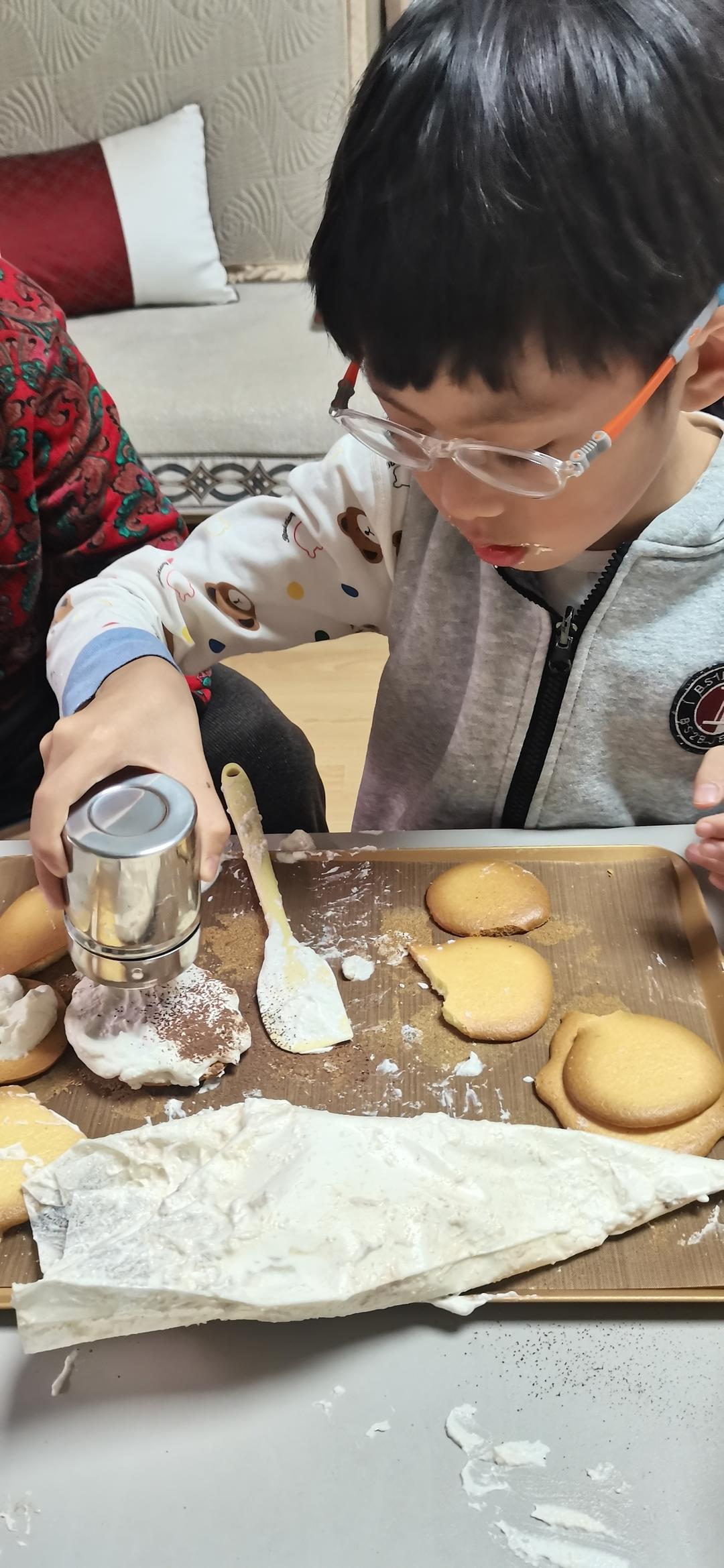 在家做甜品 | 奶fufu的提拉米苏奶贝