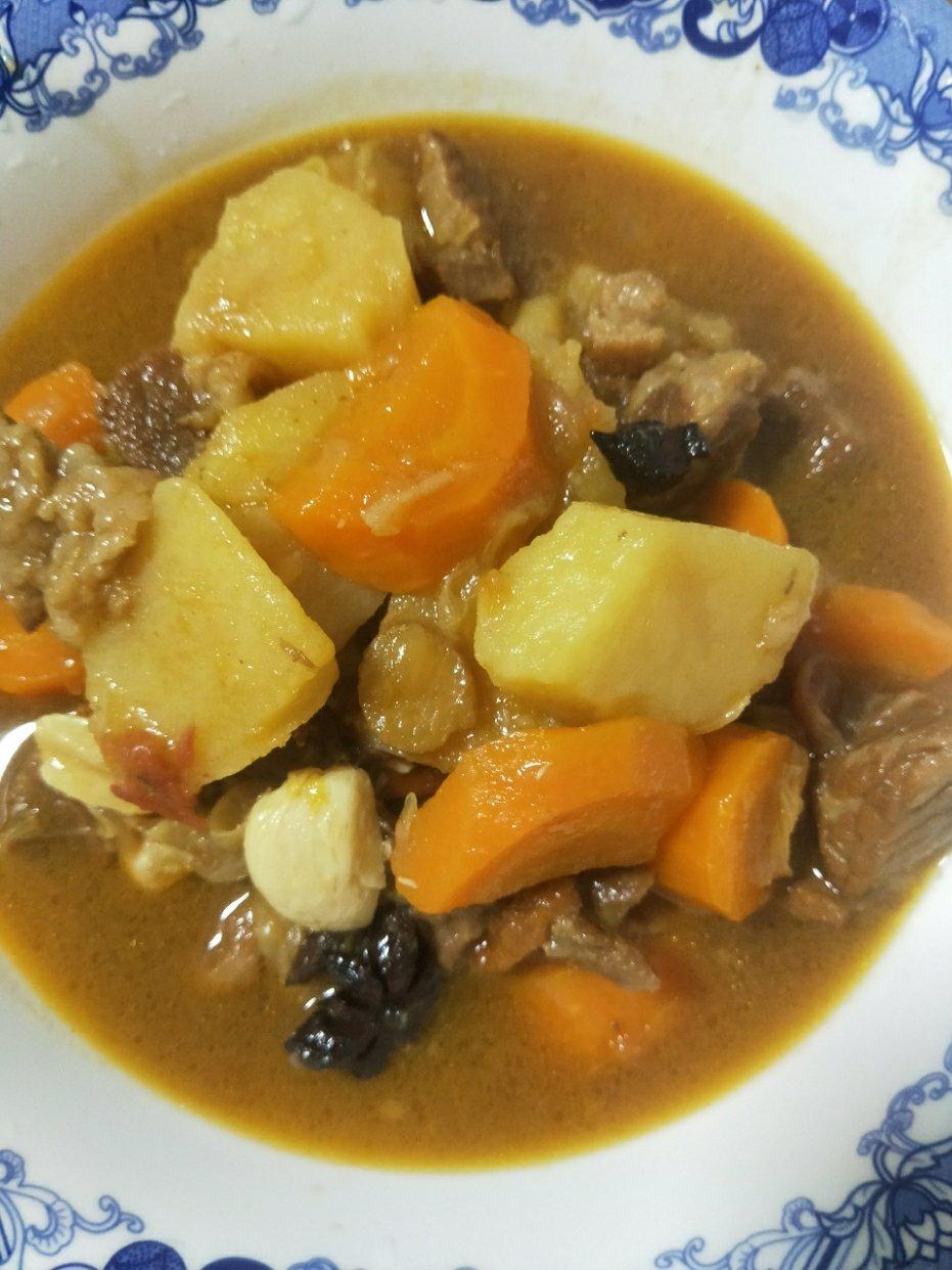 红烧牛肉土豆 （独家秘制）