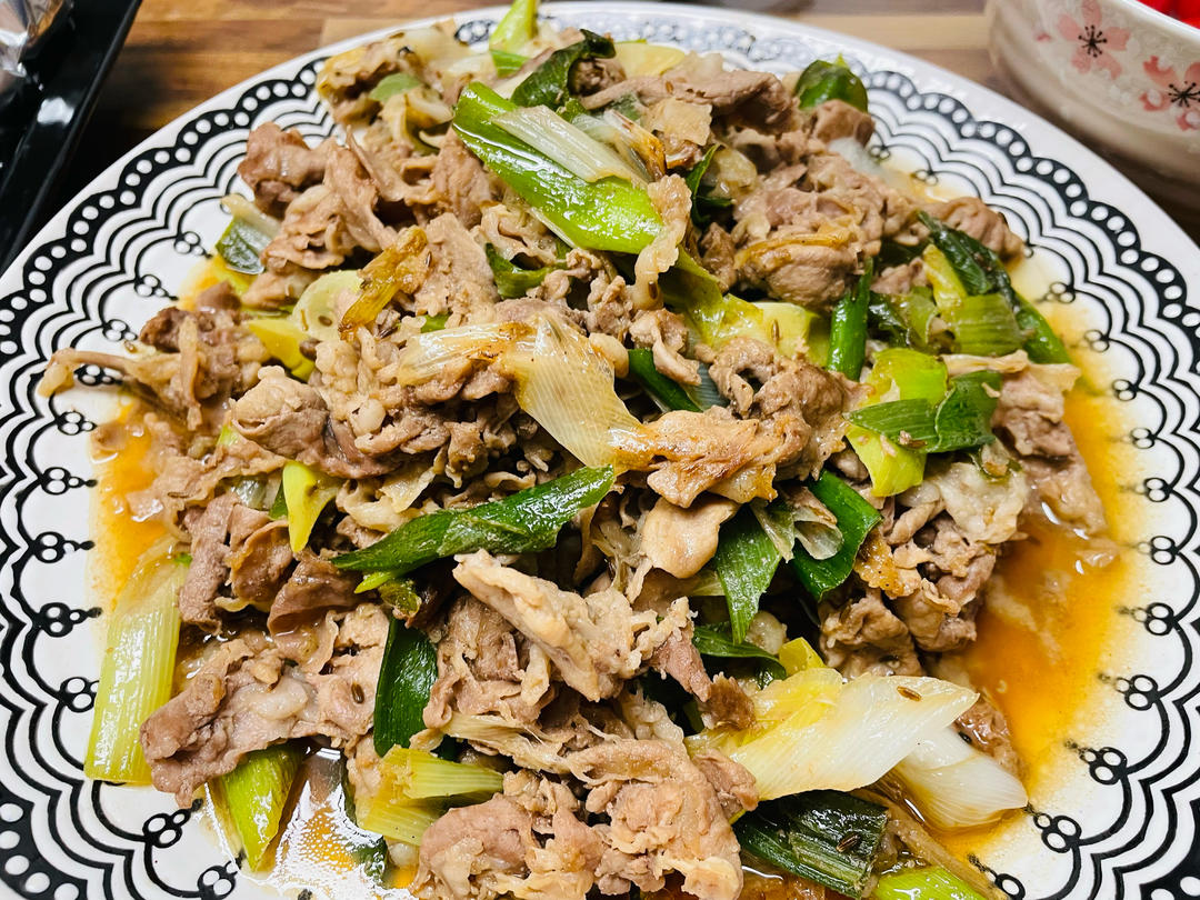 炒了20多年的葱爆羊肉