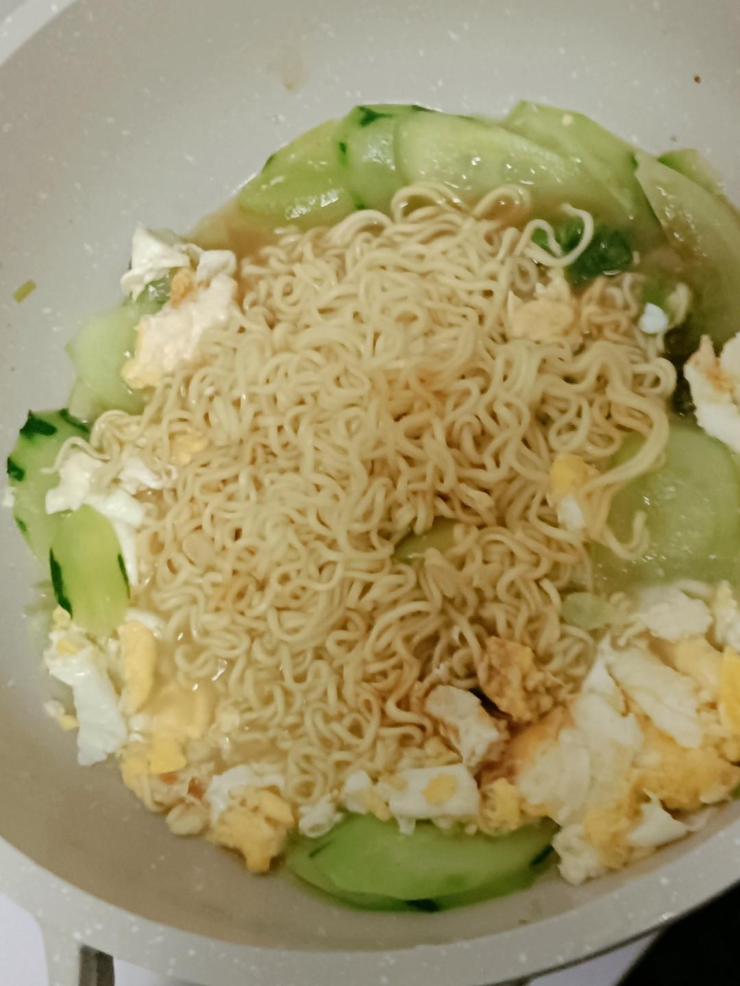 终极完美功夫黄瓜鸡蛋汤