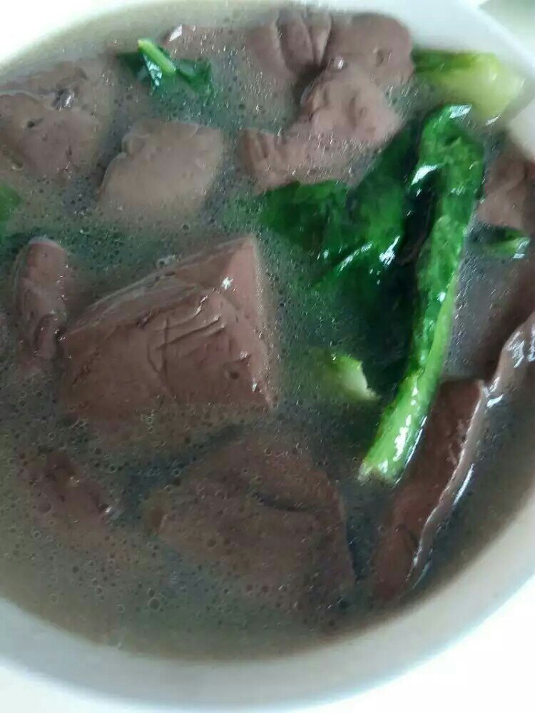 鸭血韭菜汤