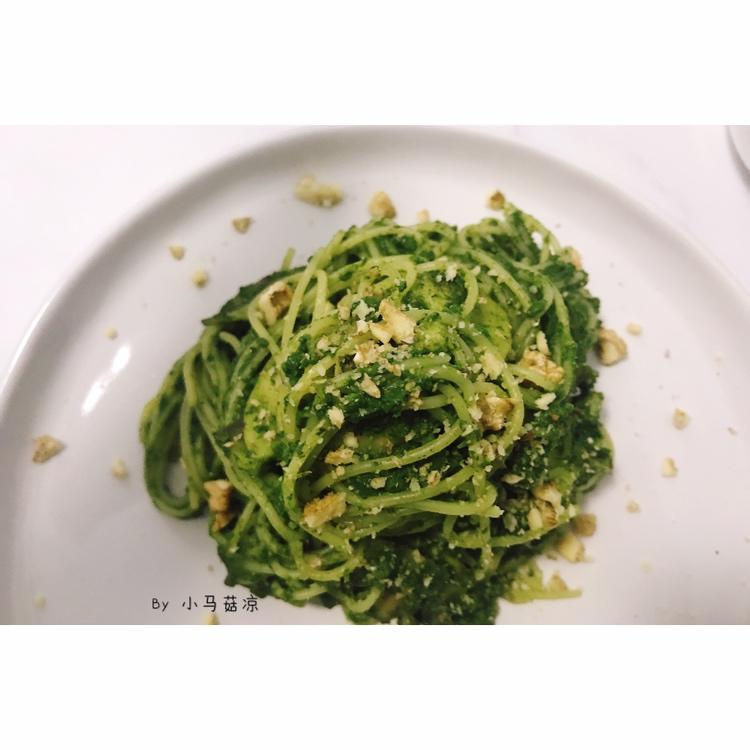 茼蒿青酱意面