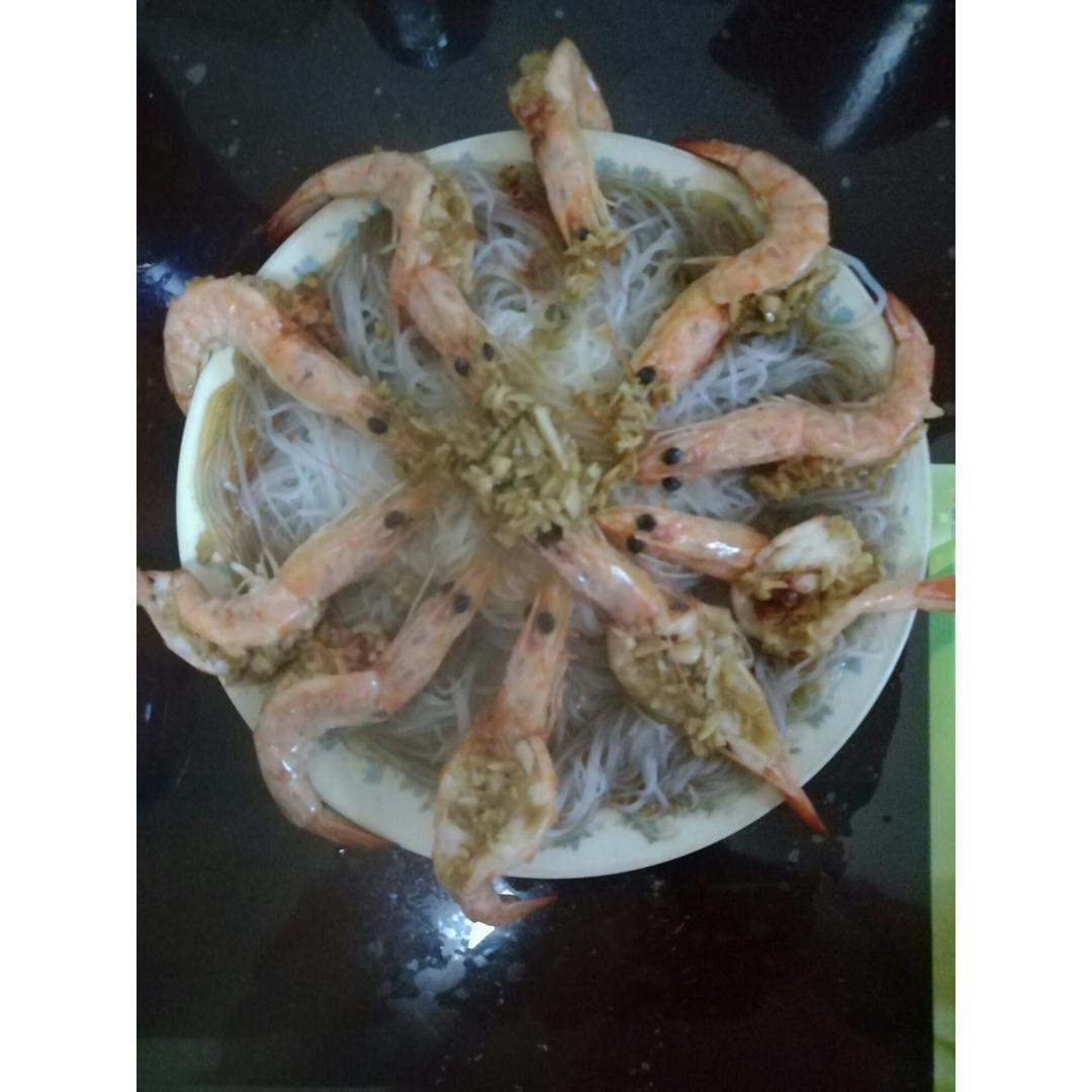 蒜蓉粉丝蒸虾