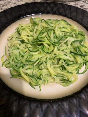 西葫芦“面条” (Zoodles)的做法 步骤5