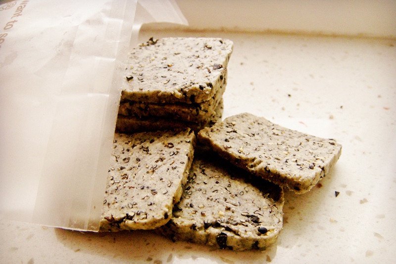 黑芝麻咸香饼干